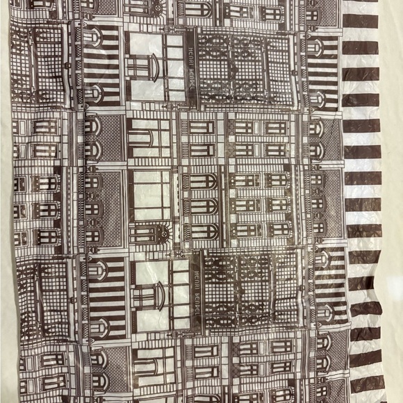 Henri Bendel Pink and Purple Birthday Card - Picture 2 of 3